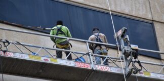 Czy na hydroizolacje można Kłaść żywicę?